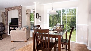 Blue Ridge MAX / Cumberland Max 28 28683A Interior 136529