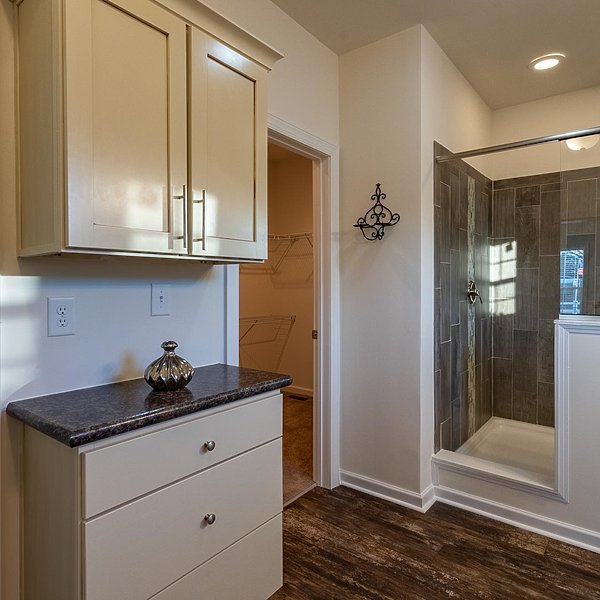 Rockbridge Elite / Elite 3 2R2203-V Bathroom 41127