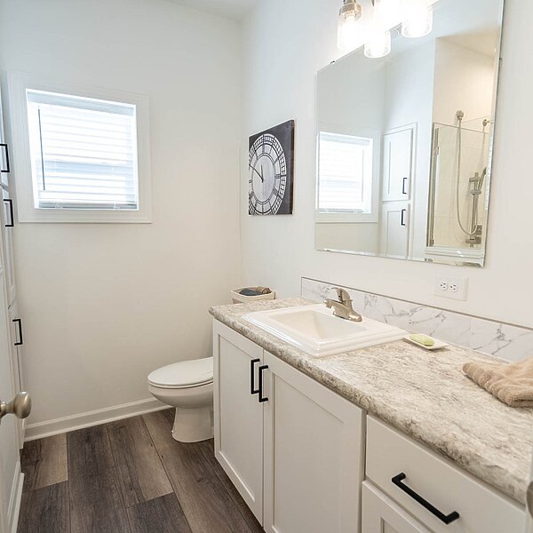 Rockbridge / Elite 2.1 32683C Bathroom 135682