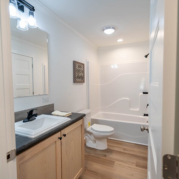Blue Ridge Limited Cape / Hatteras 1BLC1001 Bathroom 97370