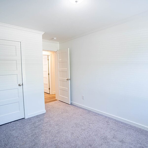 Blue Ridge Limited Cape / Hatteras 1BLC1001 Bedroom 97366