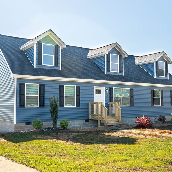 Blue Ridge Limited Cape / Hatteras 1BLC1001 Exterior 97375