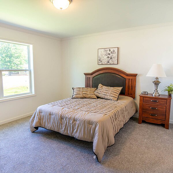 Blue Ridge MAX / Limited 4 28684C Bedroom 97322