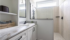 Blue Ridge MAX / Premier 1B1604-V Interior 114168