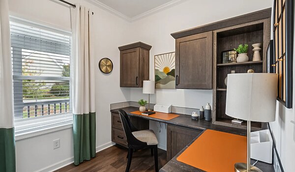 Summit Saddle / Magnolia Interior 121633