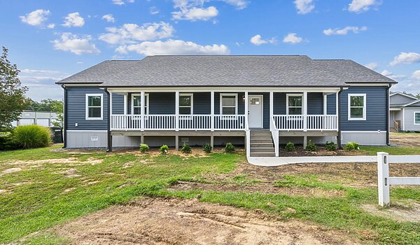 Summit Saddle / Magnolia Interior 121635