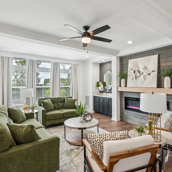Summit Saddle / Magnolia Interior 121619