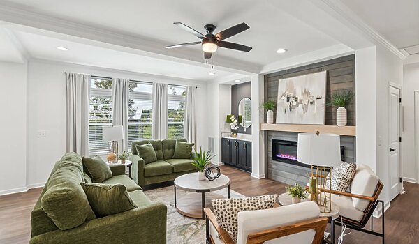 Summit Saddle / Magnolia Interior 121619