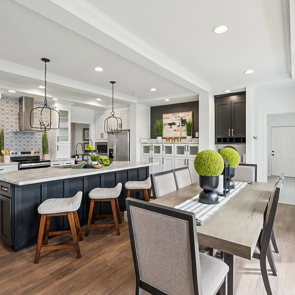 Summit Saddle / Magnolia Interior 121623