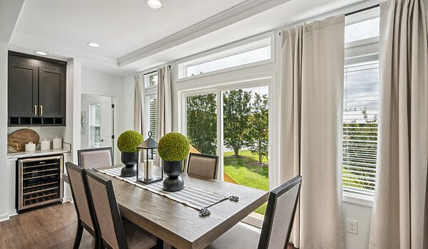 Summit Saddle / Magnolia Interior 121626