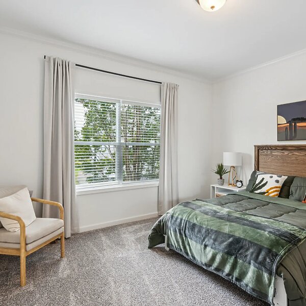 Summit Saddle / Magnolia Interior 121628