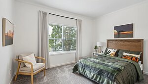 Summit Saddle / Magnolia Interior 121628