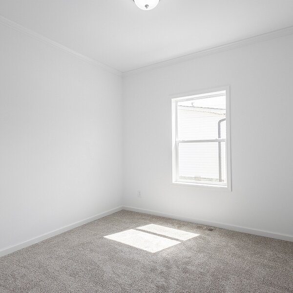 Blue Ridge MAX / Limited 3 28563B Bedroom 136626