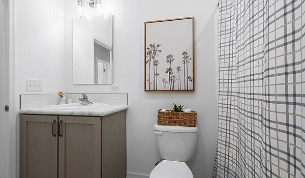 Blue Ridge MAX / Limited 3 28563B Bathroom 136631