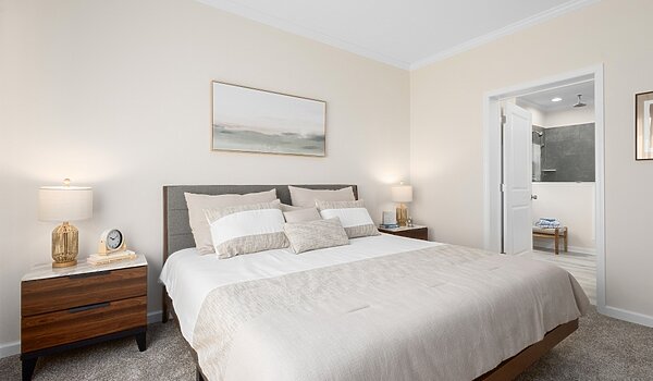 Blue Ridge MAX / Limited 3 28563B Bedroom 136628