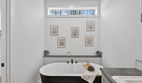 Blue Ridge MAX / Hayworth Max 32643B Bathroom 136596