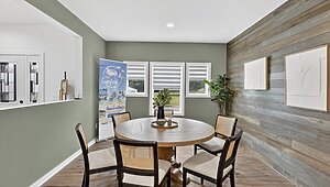 Blue Ridge MAX / Hayworth Max 32643B Interior 136579