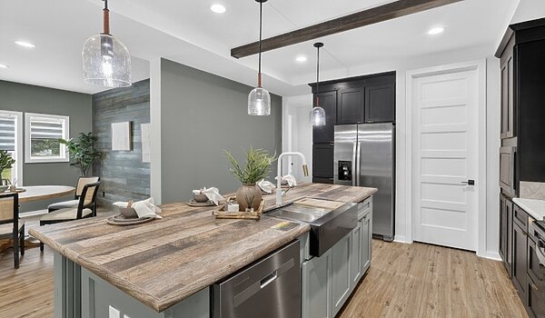 Blue Ridge MAX / Hayworth Max 32643B Kitchen 136576