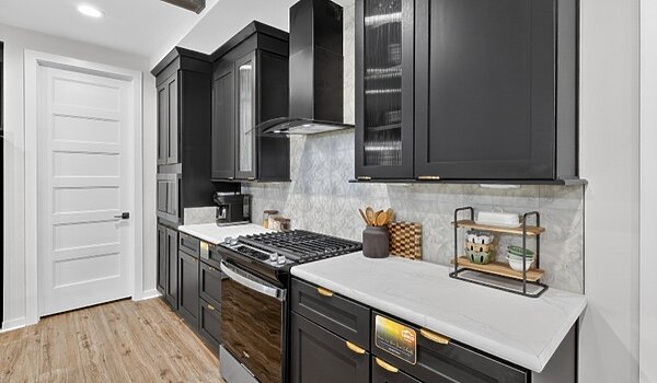 Blue Ridge MAX / Hayworth Max 32643B Kitchen 136578