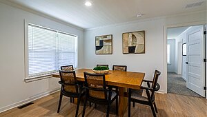 Blue Ridge MAX / Blue Ridge Essentials 32604A Interior 143948