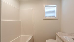Blue Ridge MAX / Blue Ridge Essentials 32604A Bathroom 143969