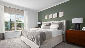 Summit / Meadowbrook 32361A Bedroom 136819