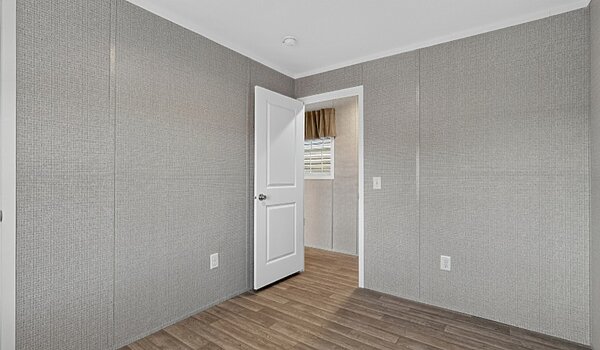 Beacon Prestige / Windpoint 16763B Bedroom 147902