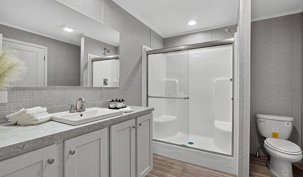 Beacon Prestige / Windpoint 16763B Bathroom 147903