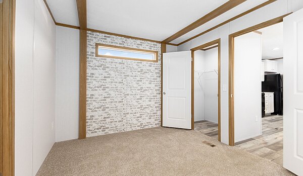 Beacon Prestige / 14763B Bedroom 147926