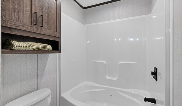Beacon Prestige / Aruba 32563B Bathroom 147988