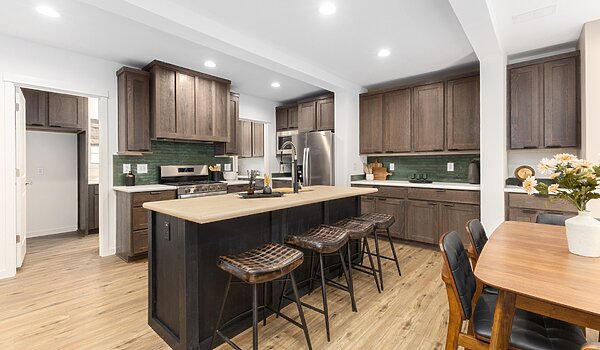 Cornerstone (Mod) / 28643AM Kitchen 148057