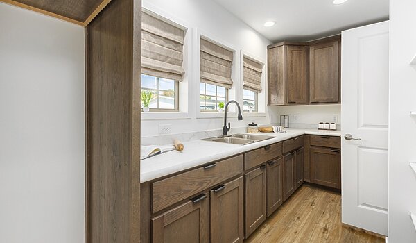 Cornerstone (Mod) / 28643AM Kitchen 148063
