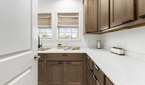 Cornerstone (Mod) / 28643AM Kitchen 148065