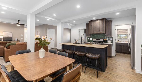 Cornerstone (Mod) / 28643AM Interior 148072