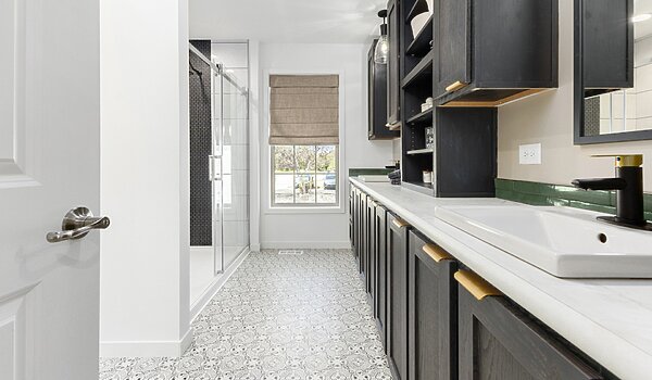 Cornerstone (Mod) / 28643AM Bathroom 148077