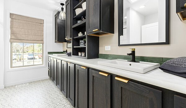 Cornerstone (Mod) / 28643AM Bathroom 148078