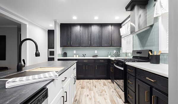 Deercreek Allure / 28563A Kitchen 148098