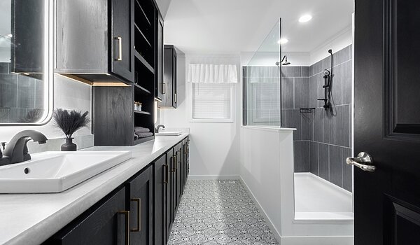 Deercreek Allure / 28563A Bathroom 148114