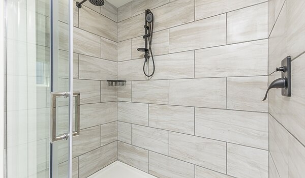 Deercreek Allure / Sika 28643E Bathroom 148178
