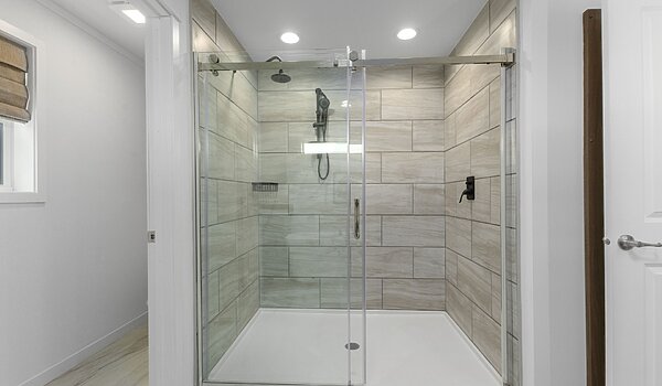 Deercreek Allure / Sika 28643E Bathroom 148179