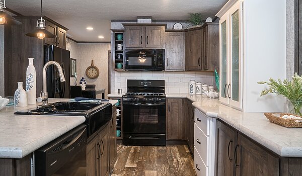 Eastland Concepts Singlewides / 14762A Kitchen 148191
