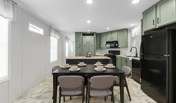 Eastland Concepts Singlewides / 16763L Kitchen 148238