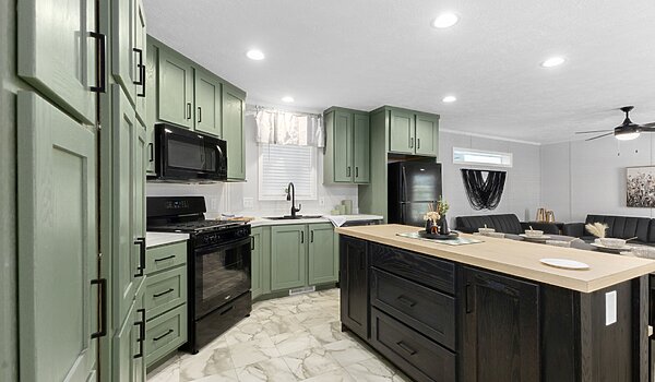 Eastland Concepts Singlewides / 16763L Kitchen 148240