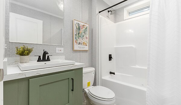 Eastland Concepts Singlewides / 16763L Bathroom 148255