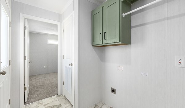 Eastland Concepts Singlewides / 16763L Utility 148258
