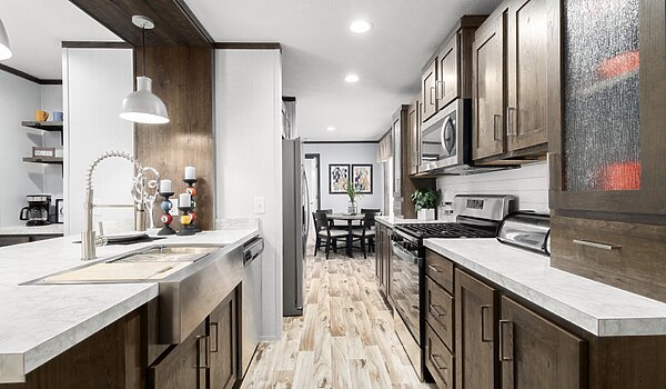 Eastland Concepts Singlewides / 16763D Kitchen 148264