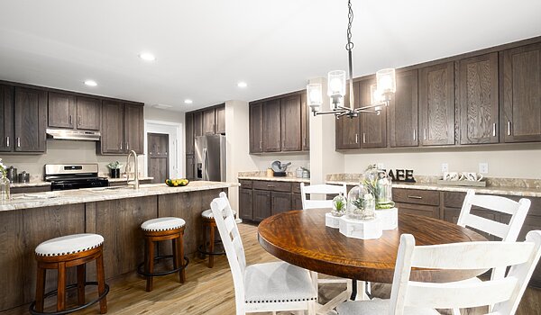 Eastland Concepts Ranch / 28563F Kitchen 148586