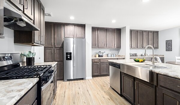 Eastland Concepts Ranch / 28563F Kitchen 148313