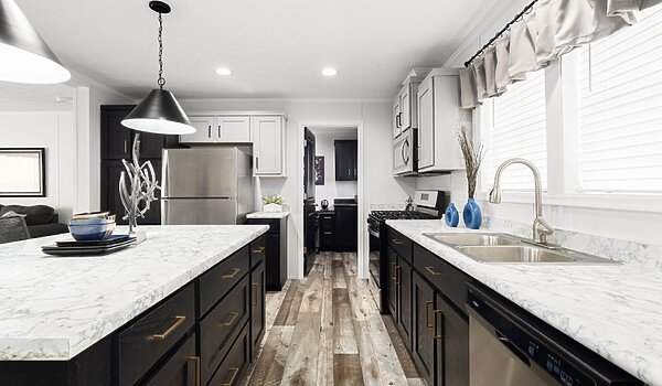 Eastland Concepts Ranch / 28563E Kitchen 148337