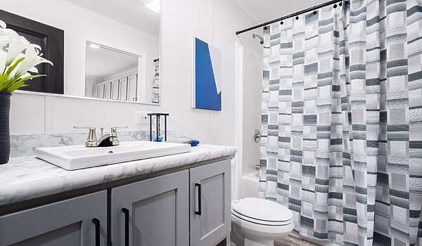 Eastland Concepts Ranch / 28563E Bathroom 148350
